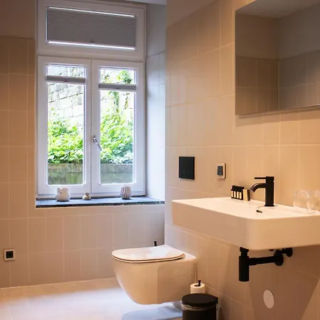 Boutique Kint 4* ファルケンブルフ